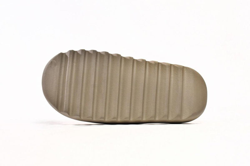 Yeezy Slide Pure