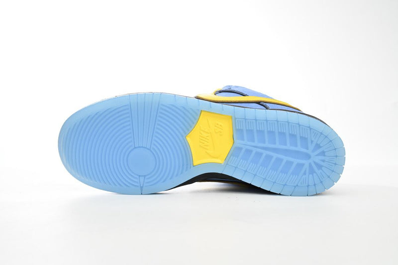 The Powerpuff Girls x Nike SB Dunk Low Buttercup