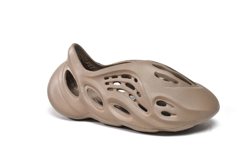 Yeezy Foam Runner Mist