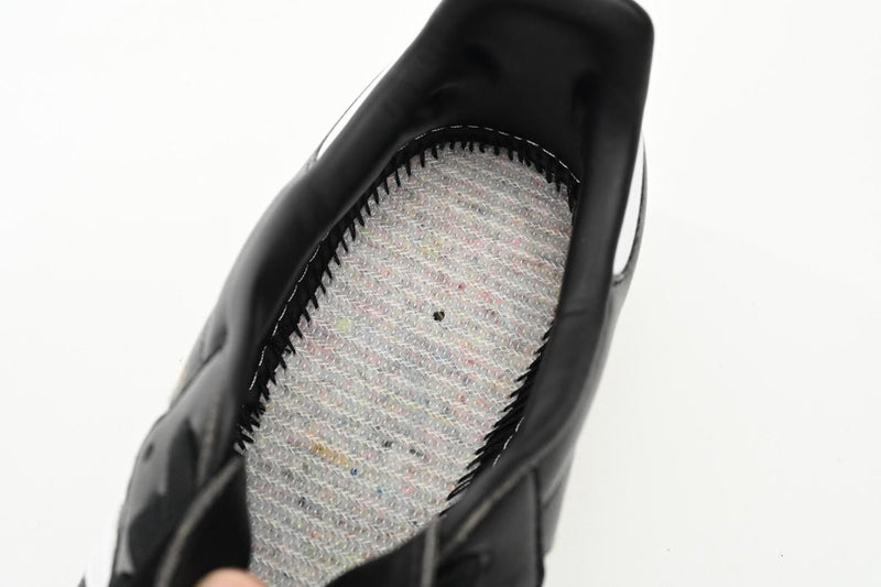 Samba OG Black Gum