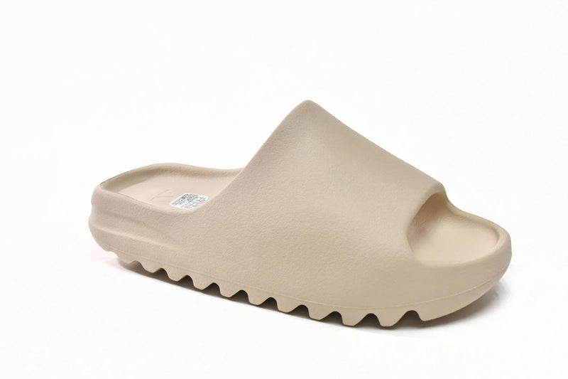 Yeezy Slide Bone (2022)