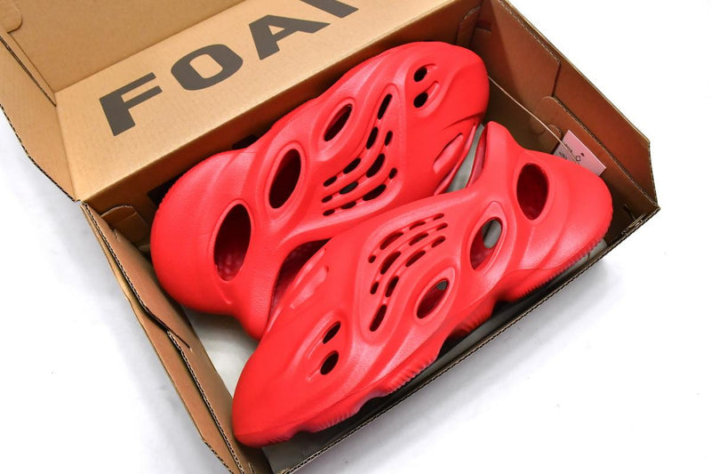 Yeezy Foam Runner Vermilion