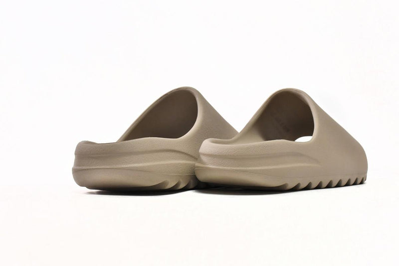 Yeezy Slide Pure