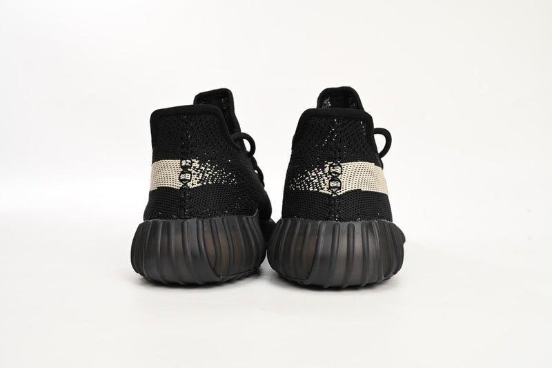 Yeezy Boost 350 V2 Oreo