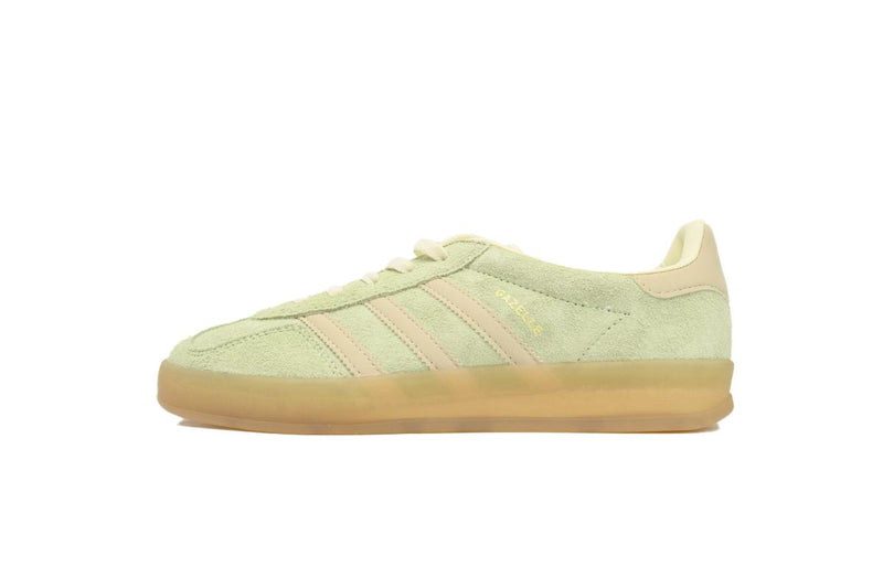 Gazelle Green Spark Almost Yellow