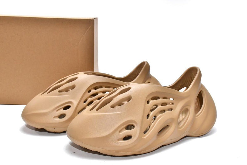 Yeezy Foam Runner Ochre