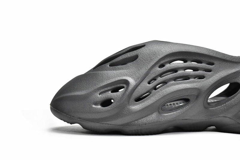 Yeezy Foam Runner Onyx
