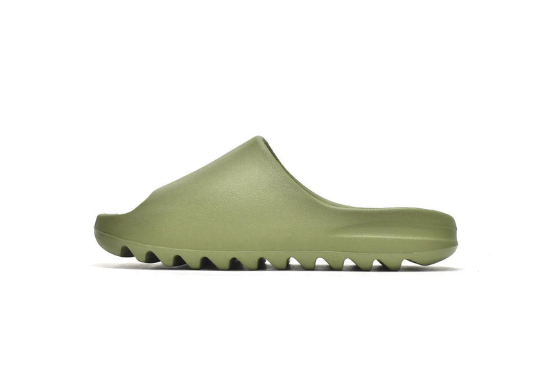 Yeezy Slide Resin (2022)