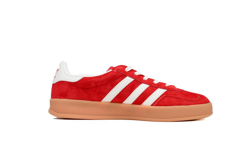 Gazelle Scarlet Red