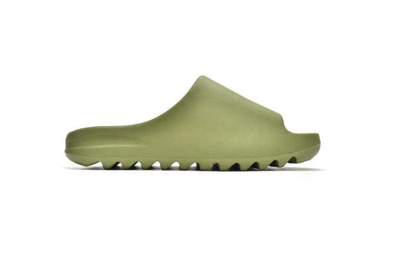 Yeezy Slide Resin (2022)