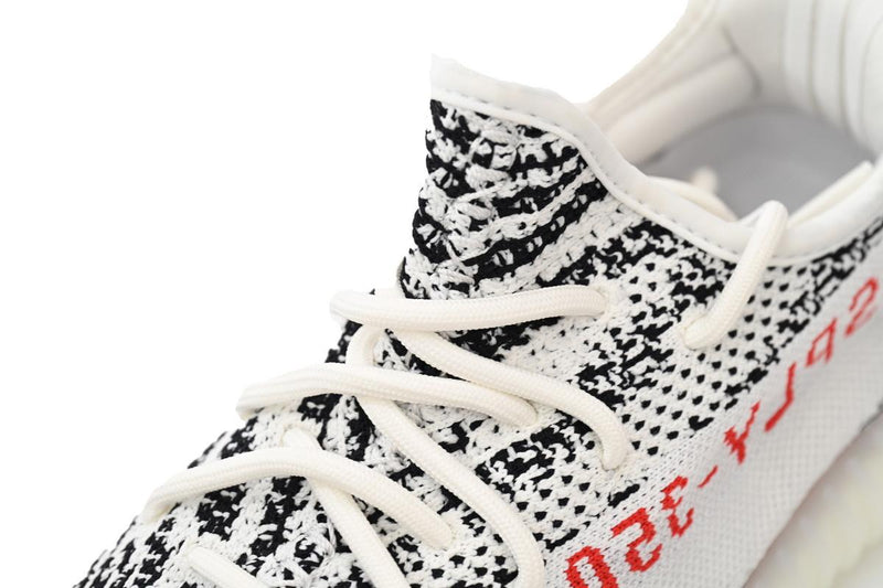 Yeezy Boost 350 v2 Zebra