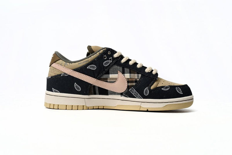 Travis Scott x Nike SB Dunk Low Cactus Jack