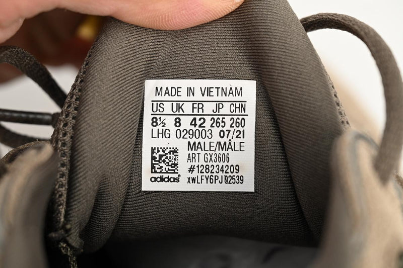Yeezy 500 Brown Clay