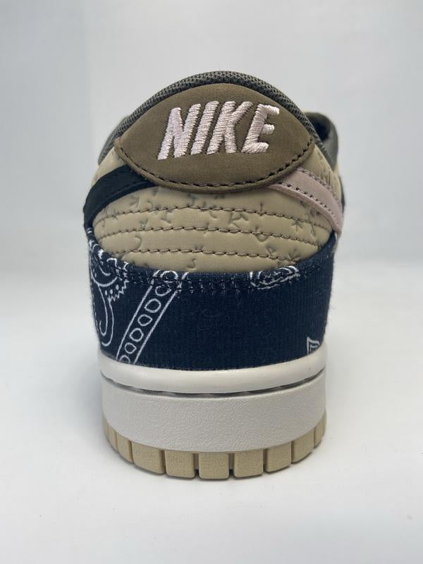 Travis Scott x Nike SB Dunk Low Cactus Jack