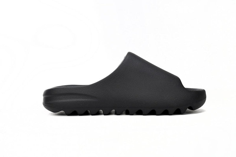 Yeezy Slide Dark Onyx